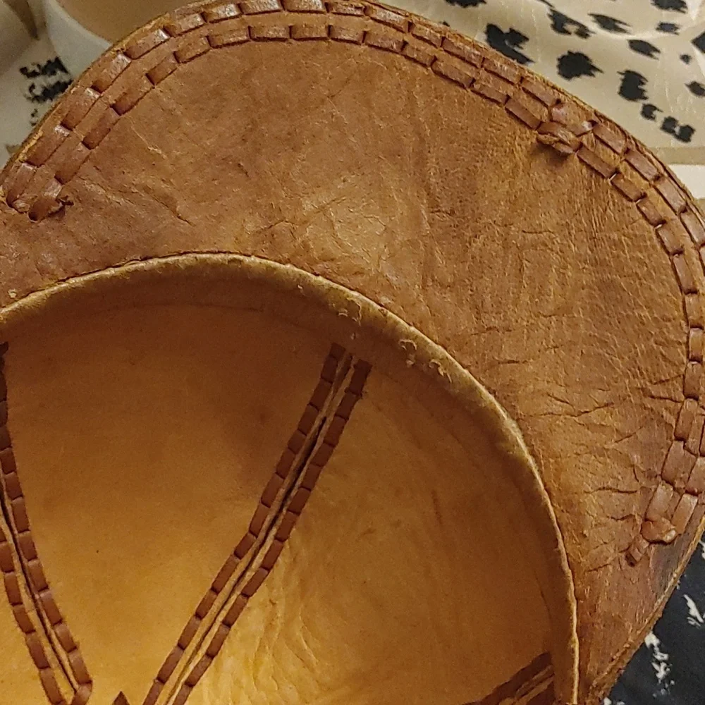 Vintage Leather Ball Cap - Picture 7 of 9